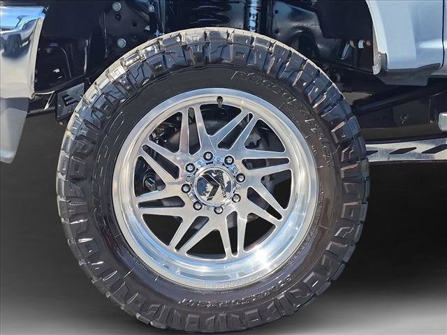 Used 2025 Ford F250 4x4 Crew Cab Super Duty image 23