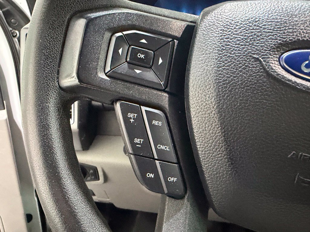 Used 2018 Ford F250 XLT w/ XLT Premium Package AWD/4WD image 17