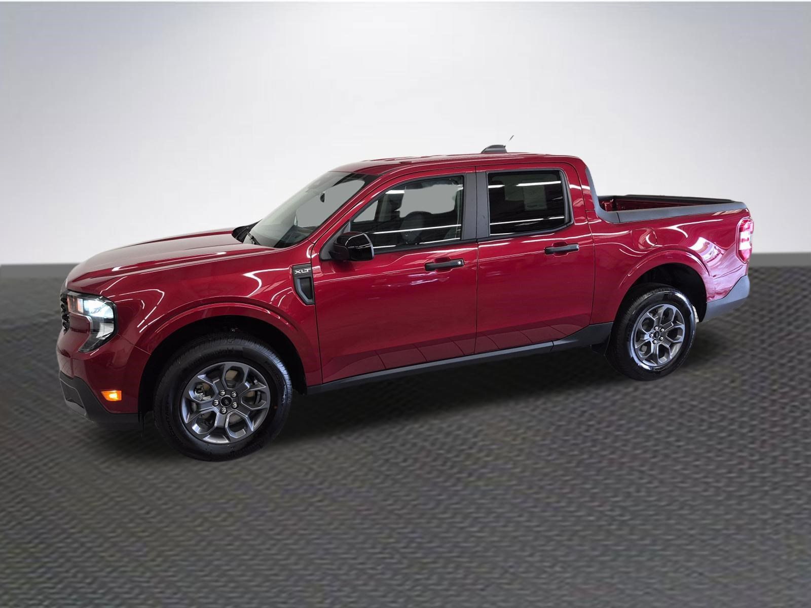 New 2026 Ford Maverick XLT w/ XLT Luxury Package AWD/4WD image 2