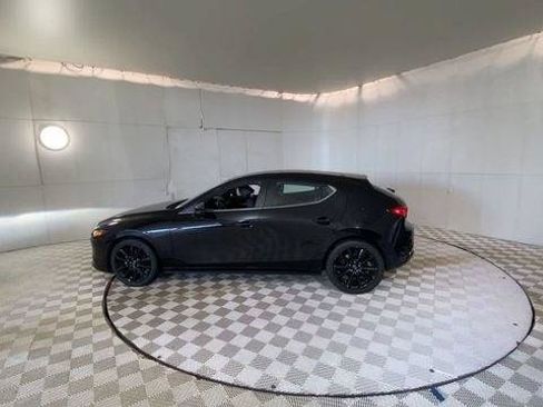 Used 2024 MAZDA MAZDA3 s FWD image 9