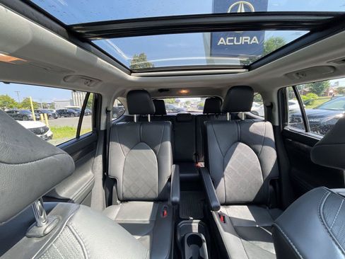 Used 2021 Toyota Highlander Platinum AWD/4WD image 30