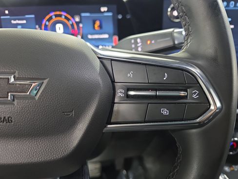 Used 2025 Chevrolet Tahoe Z71 AWD/4WD image 18