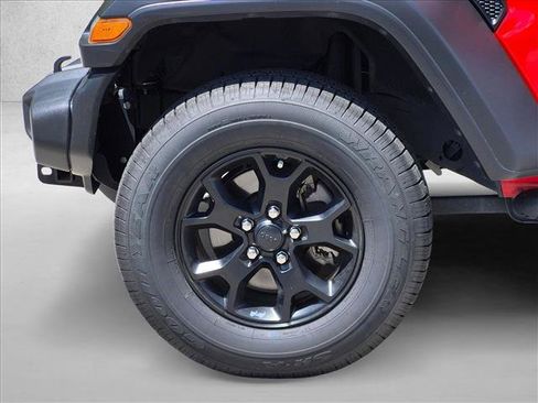 Used 2020 Jeep Wrangler Unlimited Sport AWD/4WD image 9