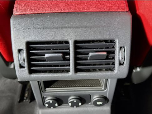 Used 2017 Jaguar F-PACE S image 27