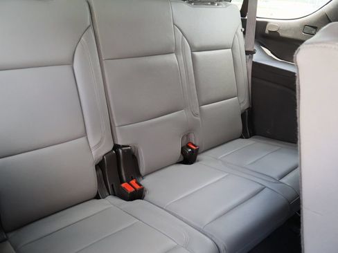 Used 2025 Chevrolet Tahoe LT RWD image 29