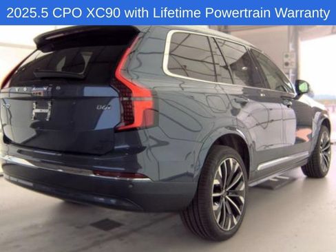 Used 2025 Volvo XC90 B6 Plus AWD/4WD image 3