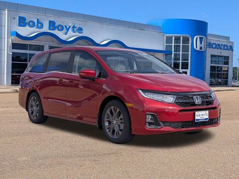 New 2026 Honda Odyssey Touring image 7