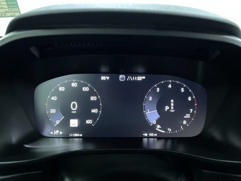 Used 2019 Volvo XC40 T5 R-Design AWD/4WD image 19