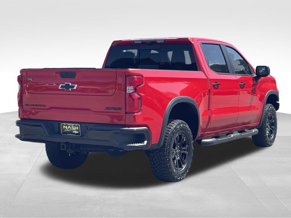 Used 2024 Chevrolet Silverado 1500 ZR2 w/ Technology Package AWD/4WD image 4