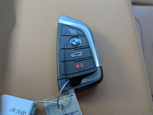 Used 2025 BMW 230i 230i w/ Convenience Package image 30