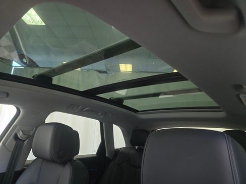 Certified 2025 Audi Q5 2.0T Premium Plus image 48