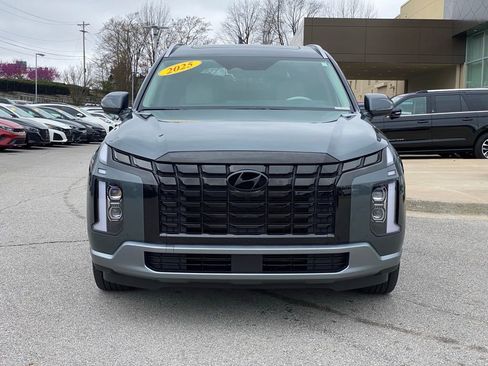 Used 2025 Hyundai Palisade Limited image 2