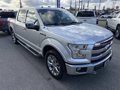 Used 2016 Ford F150 Lariat w/ Equipment Group 502A Luxury image 3