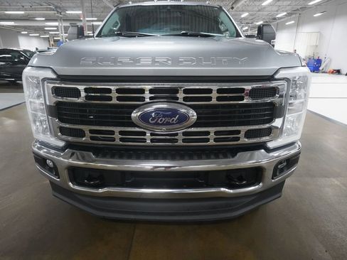Used 2023 Ford F350 XLT w/ 360-Degree Camera Package AWD/4WD image 21