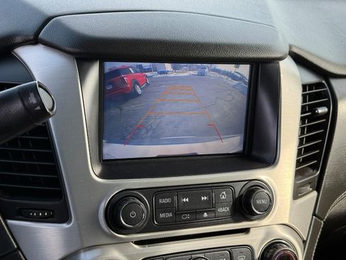 Used 2017 GMC Yukon SLT image 22