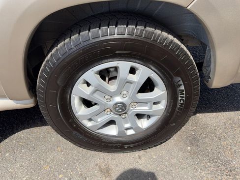 Used 2019 RAM ProMaster 2500 FWD image 9