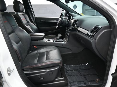 Used 2021 Jeep Grand Cherokee Trailhawk w/ Trailhawk Luxury Group AWD/4WD image 45