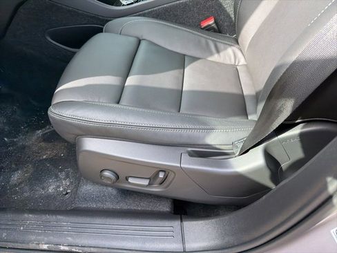 New 2026 Volvo XC40 B5 Ultra w/ Protection Package Premier image 10