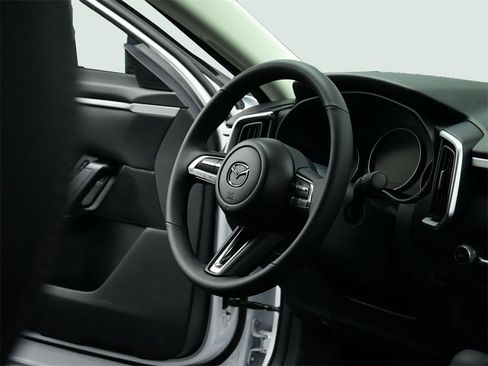 Certified 2025 MAZDA CX-50 2.5 Hybrid w/ Preferred Pkg image 43