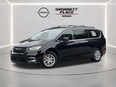 Used 2022 Chrysler Pacifica Touring-L