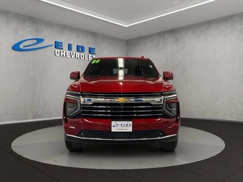 Used 2025 Chevrolet Tahoe LT w/ Comfort Package AWD/4WD image 9