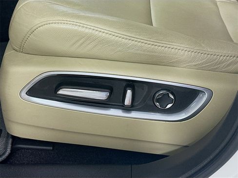 Used 2020 Acura MDX FWD image 23