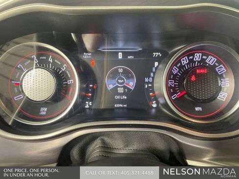 Used 2020 Dodge Challenger SXT w/ Plus Package RWD image 39