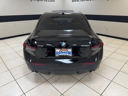 Used 2023 BMW 230i Coupe w/ Premium Package image 5
