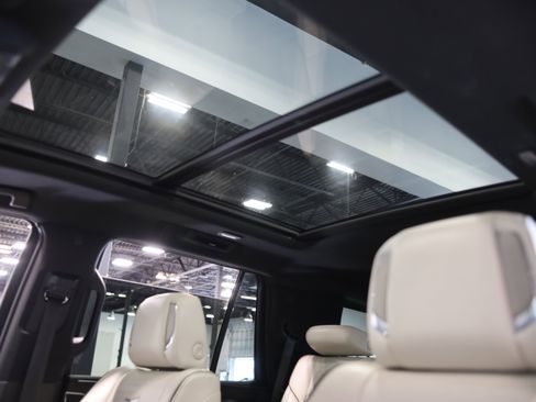 Used 2022 Cadillac Escalade Sport w/ Touring Package AWD/4WD image 32