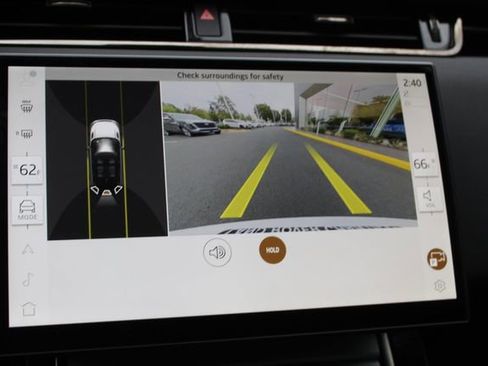 Used 2025 Land Rover Range Rover Evoque S image 18