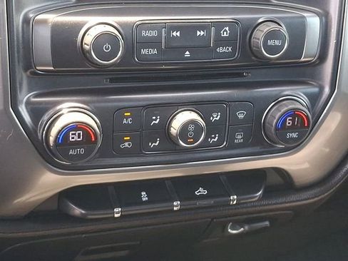 Used 2019 Chevrolet Silverado 1500 LT w/ All Star Edition AWD/4WD image 15