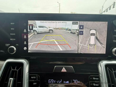 Used 2023 Kia Sorento SX Prestige image 30