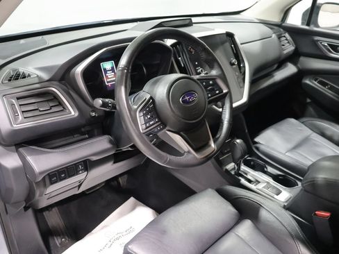 Used 2023 Subaru Ascent Limited AWD/4WD image 16