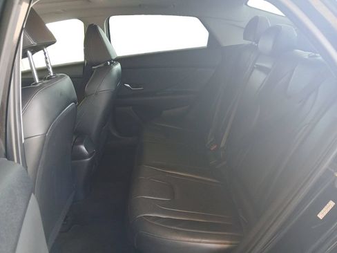 Used 2022 Hyundai Elantra Limited w/ Cargo Package FWD image 15