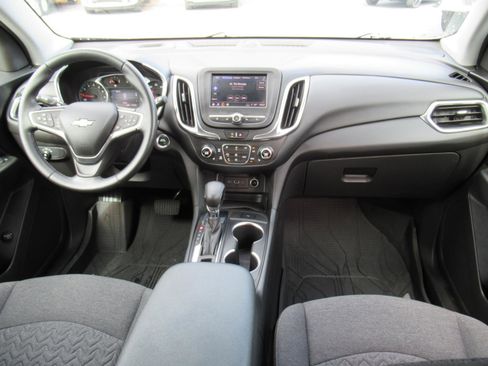 Used 2022 Chevrolet Equinox LT FWD image 13