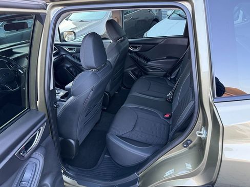 Used 2022 Subaru Forester Premium image 5