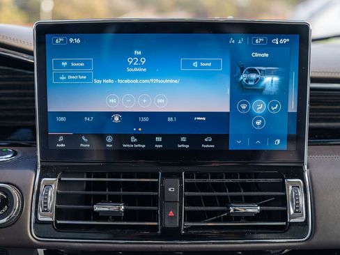 Used 2022 Lincoln Navigator Black Label image 41