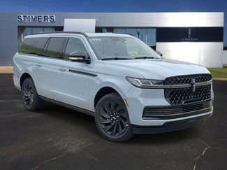 New 2026 Lincoln Navigator L Reserve w/ Jet Appearance Package video 1