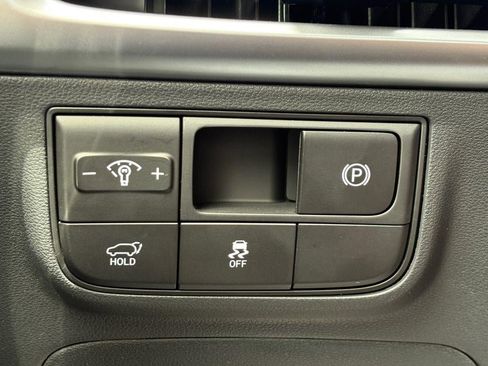 New 2026 Hyundai Tucson Limited image 36