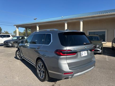 Used 2024 BMW X7 xDrive40i image 7