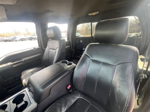 Used 2014 Ford F350 Lariat w/ Chrome Package image 27