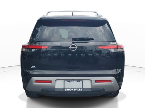 Used 2023 Nissan Pathfinder SL w/ SL Premium Package FWD image 5