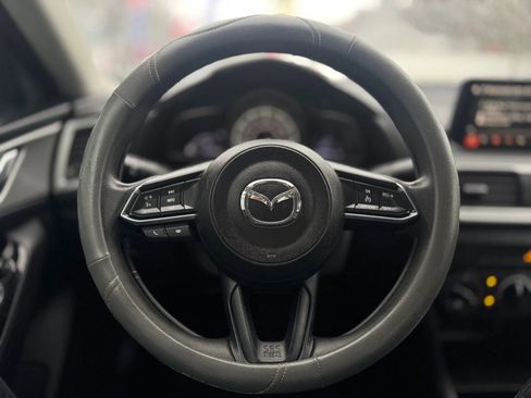 Used 2017 MAZDA MAZDA3 Sport image 17