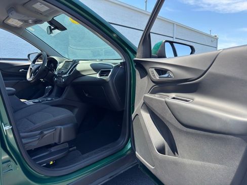 Used 2019 Chevrolet Equinox LT FWD image 26