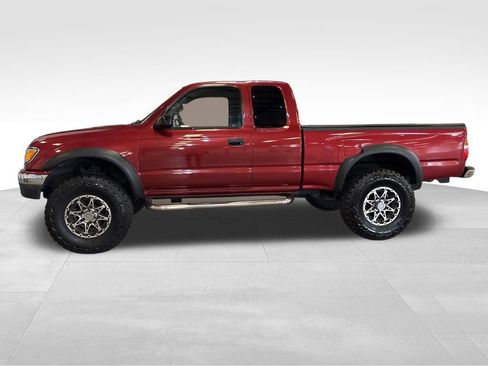 Used 2002 Toyota Tacoma PreRunner image 2