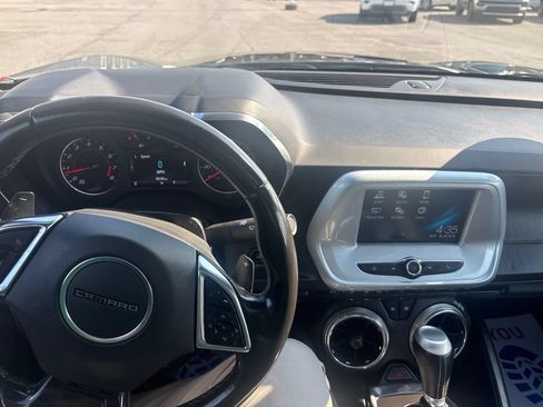Used 2016 Chevrolet Camaro LT RWD image 18
