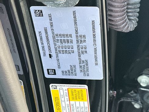 Certified 2024 Chevrolet Suburban LT AWD/4WD image 32