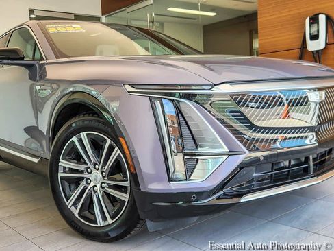 Certified 2024 Cadillac Lyriq Luxury w/ LPO, Floor Liner Package AWD/4WD image 2