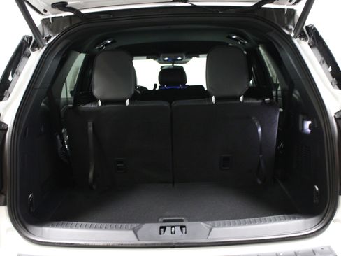 New 2026 Ford Explorer ST-Line w/ ST-Line Street Pack image 15