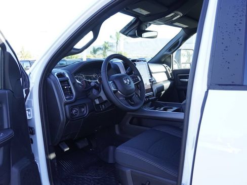 New 2026 RAM 3500 Big Horn AWD/4WD image 25